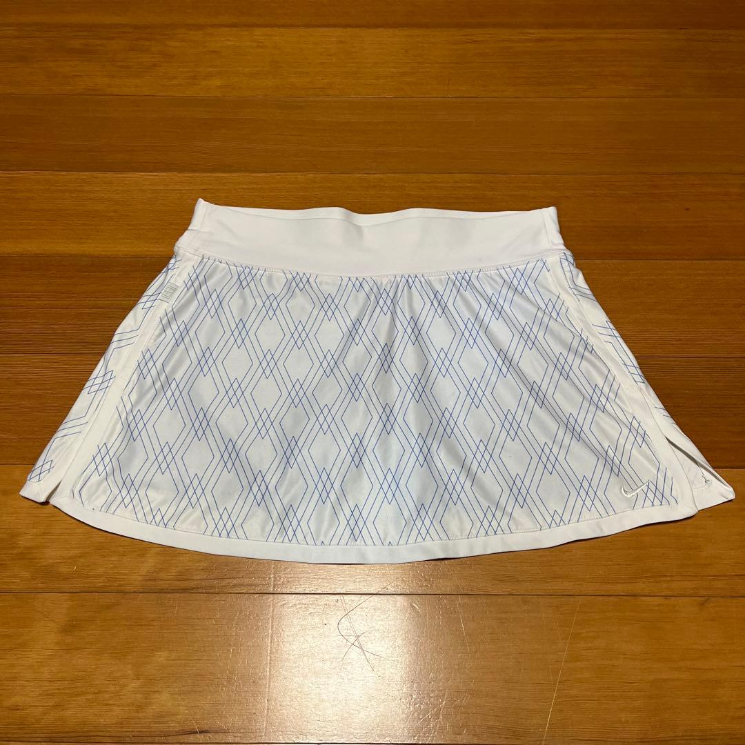 ナイキ　テニスウェア　2点セット