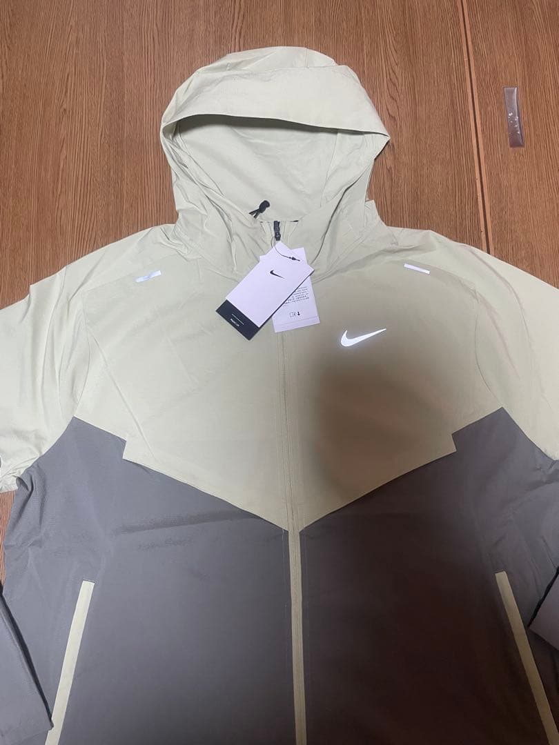 新品未使用 ナイキ レペルウィンドランナー ランニングジャケット NIKE