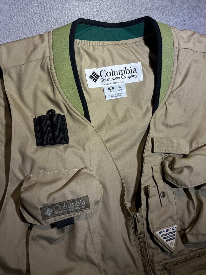 Columbia フィッシングベスト ベージュ