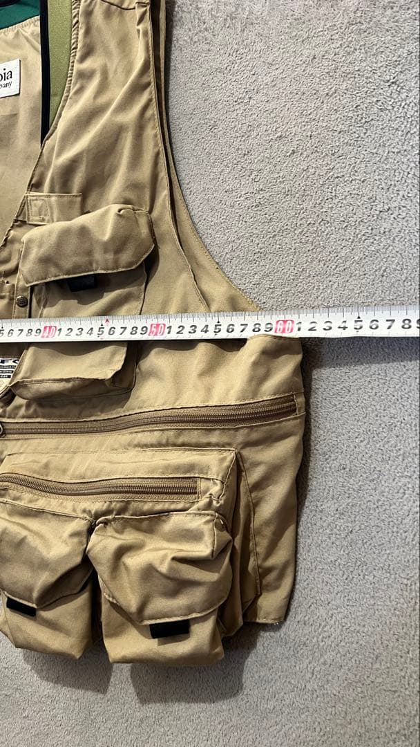 Columbia フィッシングベスト ベージュ