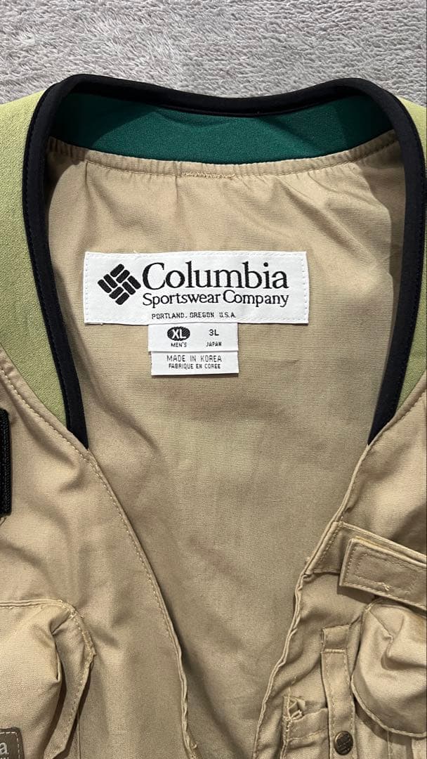Columbia フィッシングベスト ベージュ