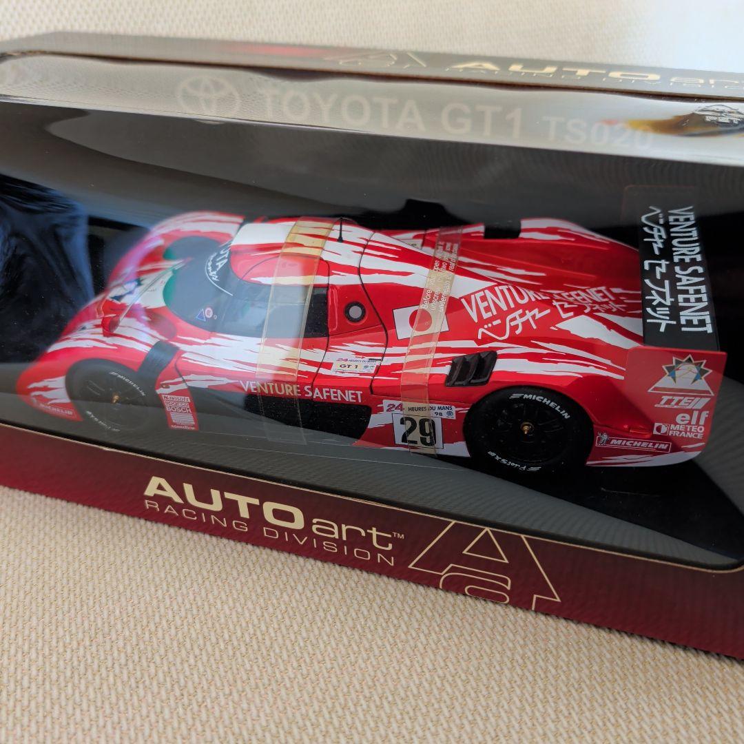【レア美品】1/18 AUTOart TOYOTA GT1 TS020