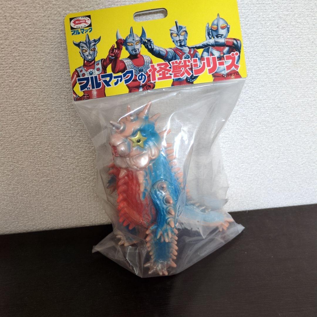 ブルマァク　サボテンダー　ウルトラマンA
