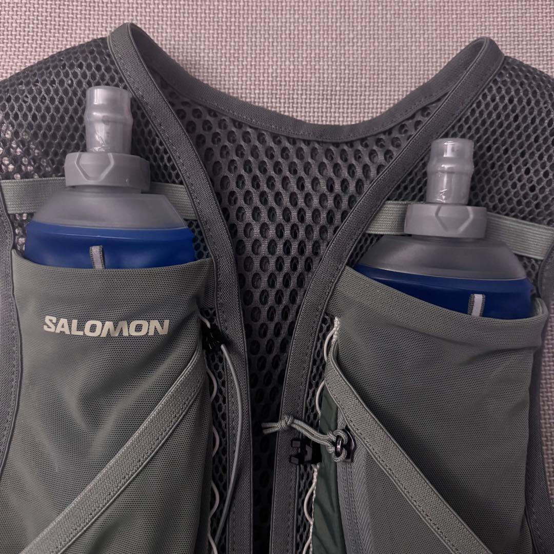 新品未使用SALOMON ランニングベスト ACTIVE SKIN 4 Sサイズ
