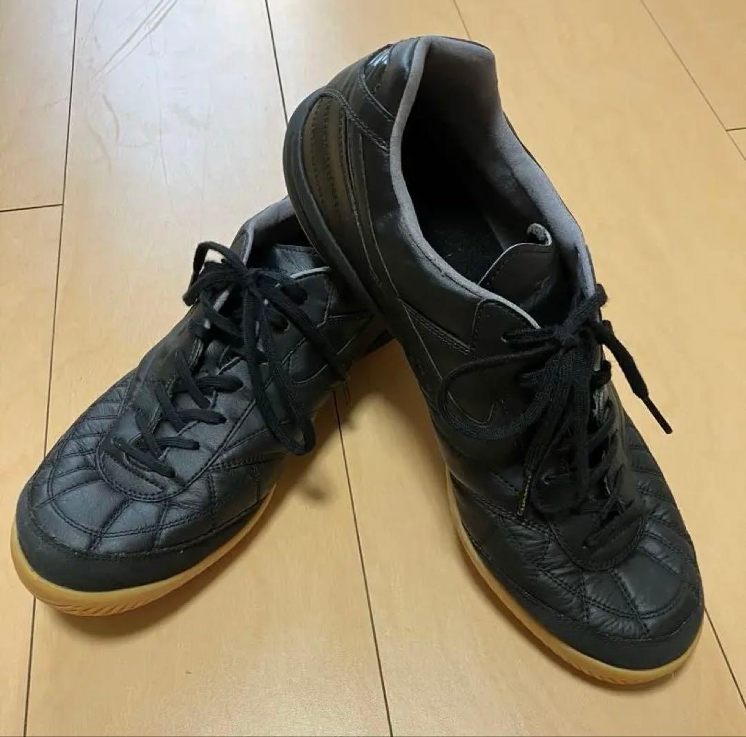 【美品】MORELIA SALA JAPAN フットサルシューズ ブラック