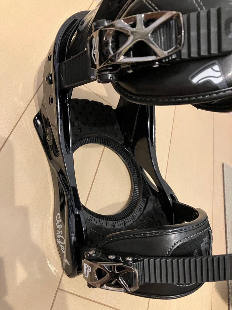 Burton スノーボード ビンディング 3D プレート付き　バートン　黒