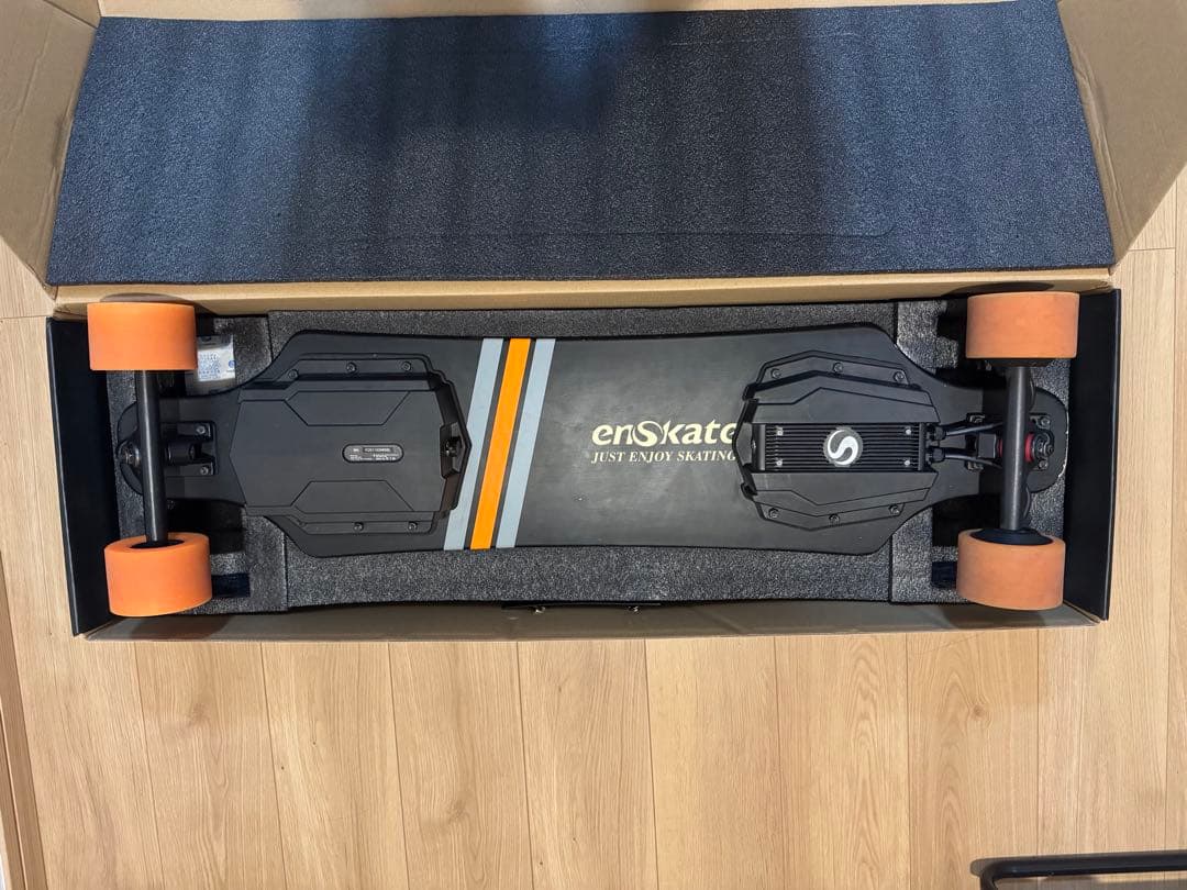 enSkate R3 電動スケートボード（中古）