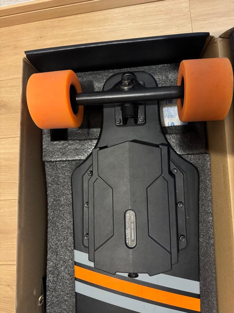 enSkate R3 電動スケートボード（中古）