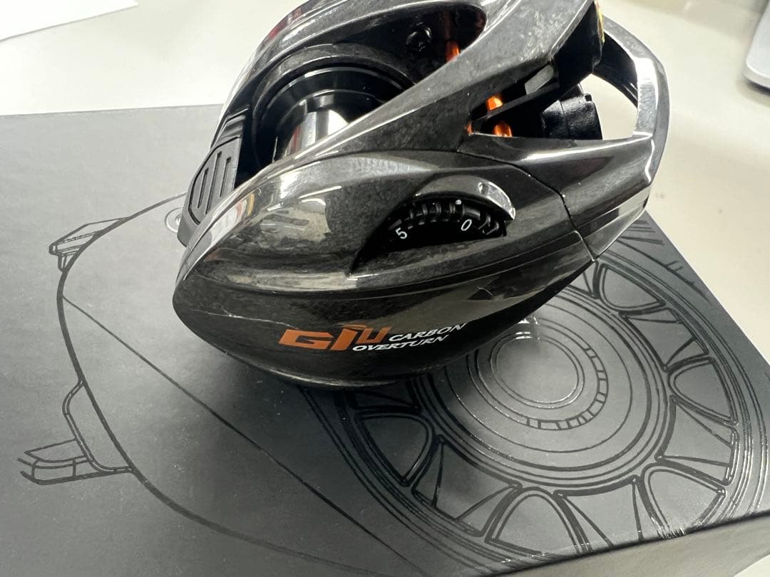 GIU99 carbon ハイスター