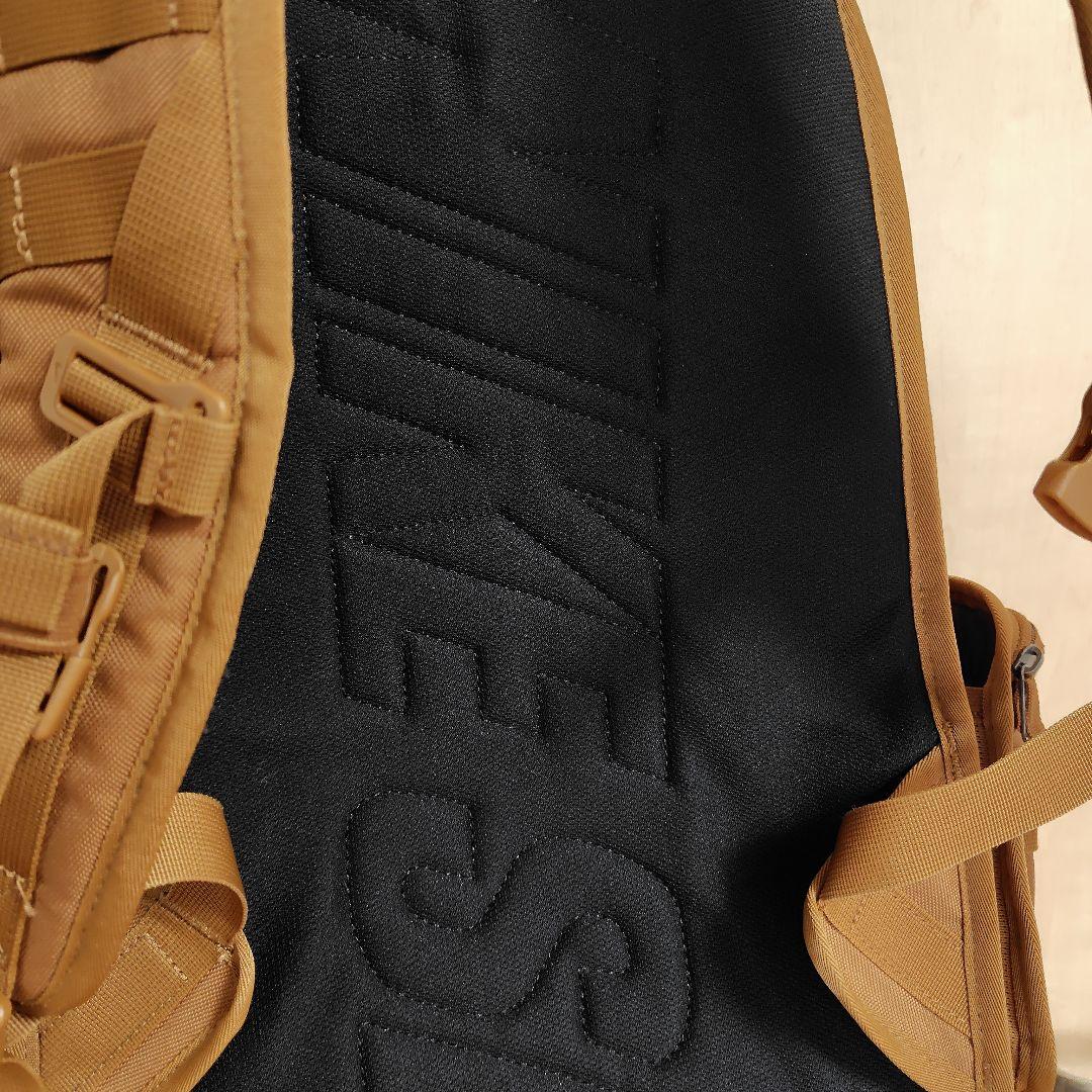 Nike SB　スケートボード バックパック スケボーリュック　ブラウンキャメル