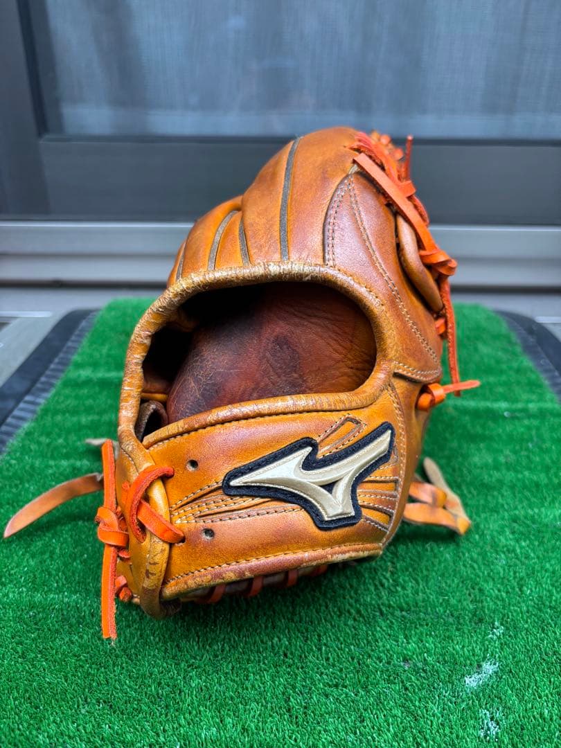 Mizuno グローバルエリート軟式外野手用野球グローブ オレンジ　(大人用)