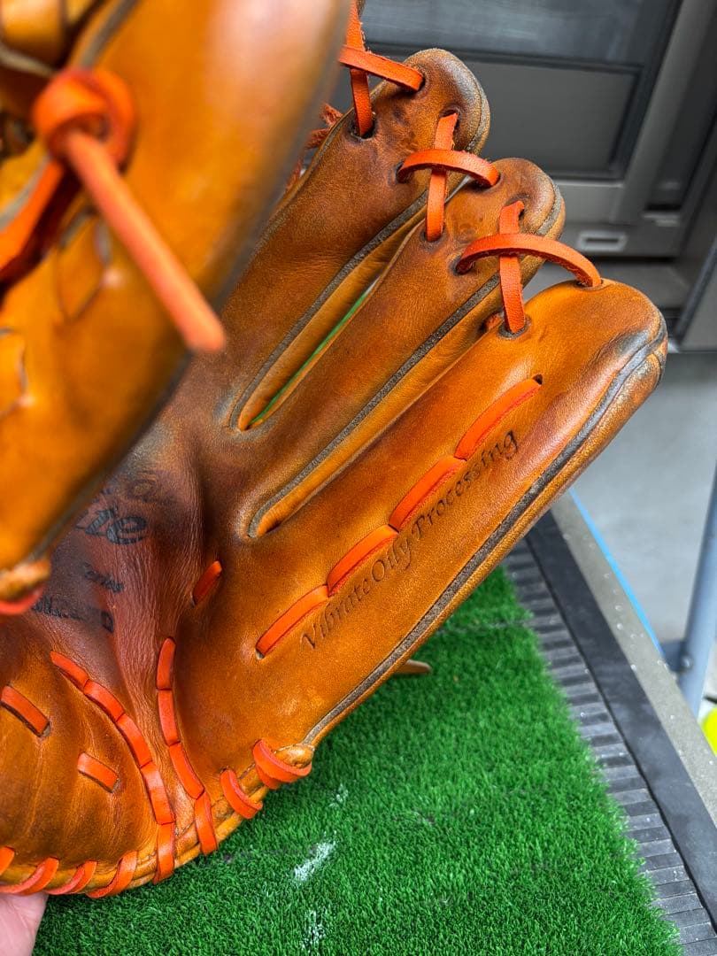 Mizuno グローバルエリート軟式外野手用野球グローブ オレンジ　(大人用)