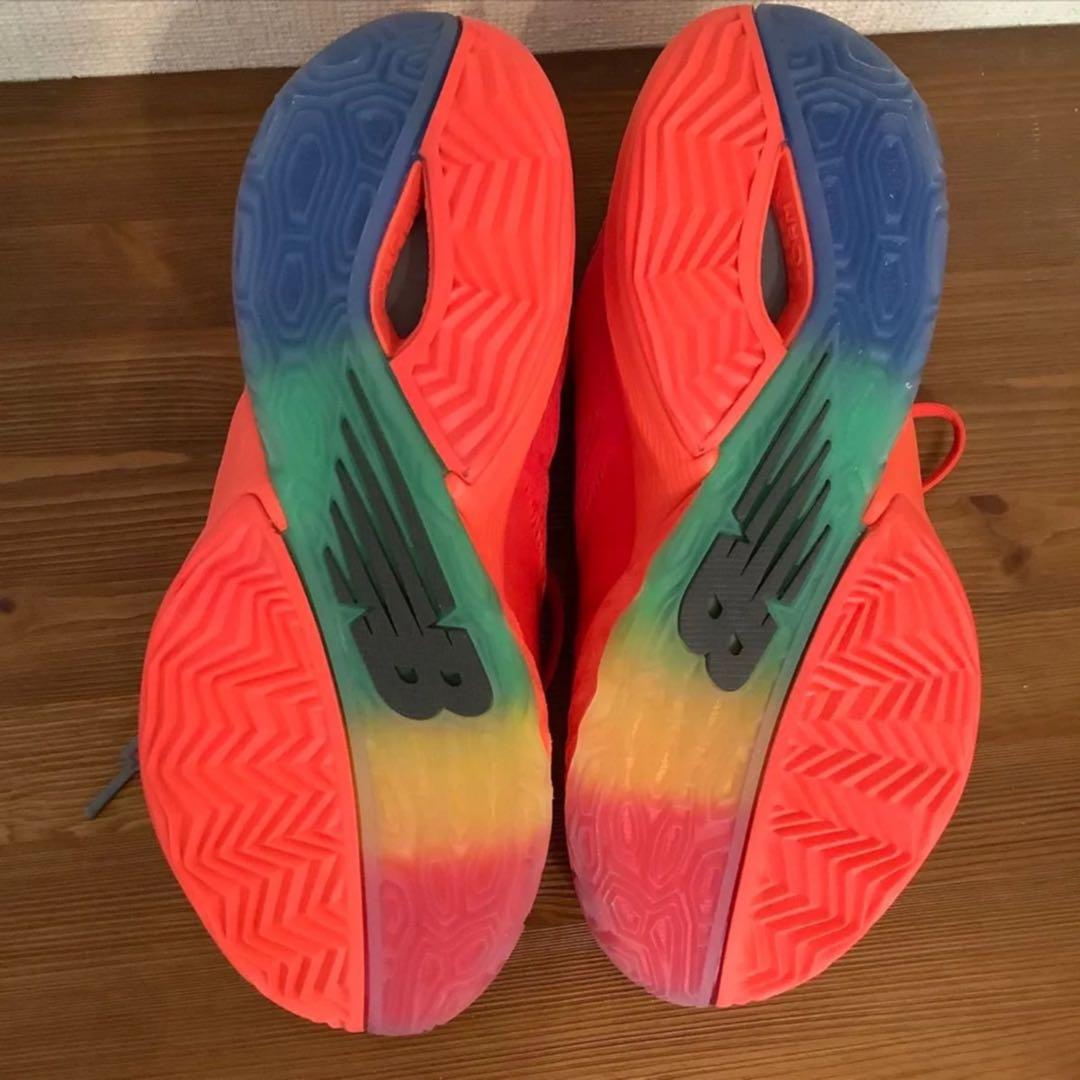 美中古　NEW BALANCE FuelCell Two Wxy v4 GP4