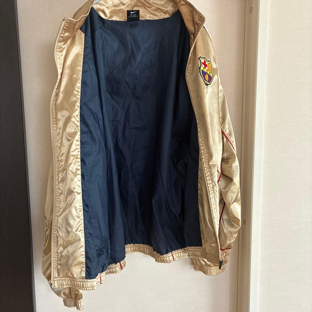 【希少】NIKE F.C.バルセロナ ウィンドブレーカー　サッカー00s ウェア