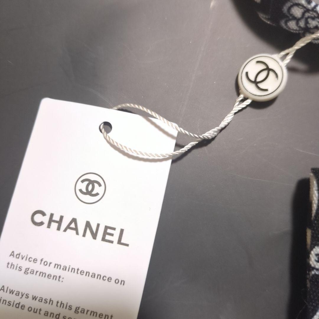 CHANEL トートバッグ ロゴプリント