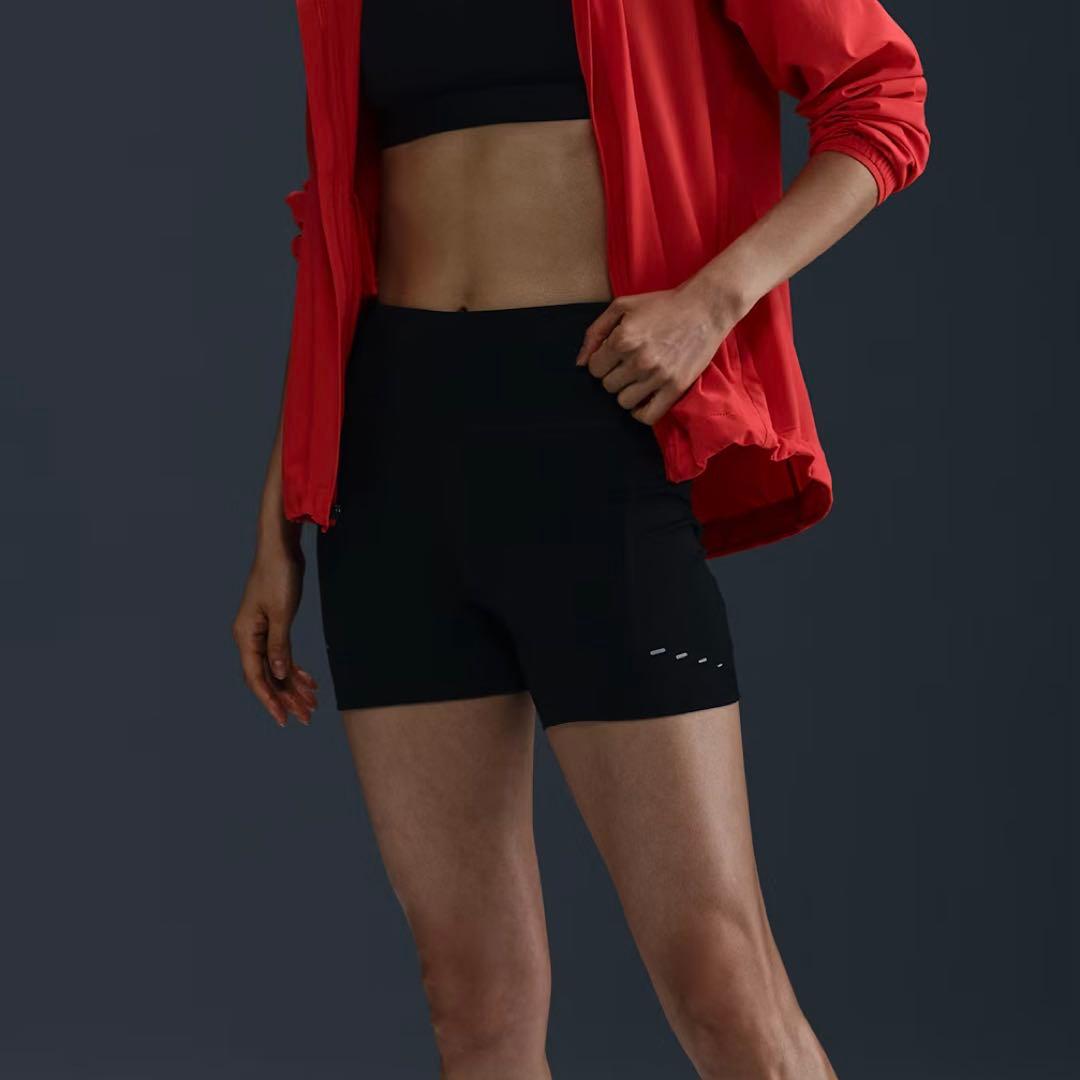 NIKE ナイキスウィフトハイウエスト 10cmタイト ランニングショートパンツ