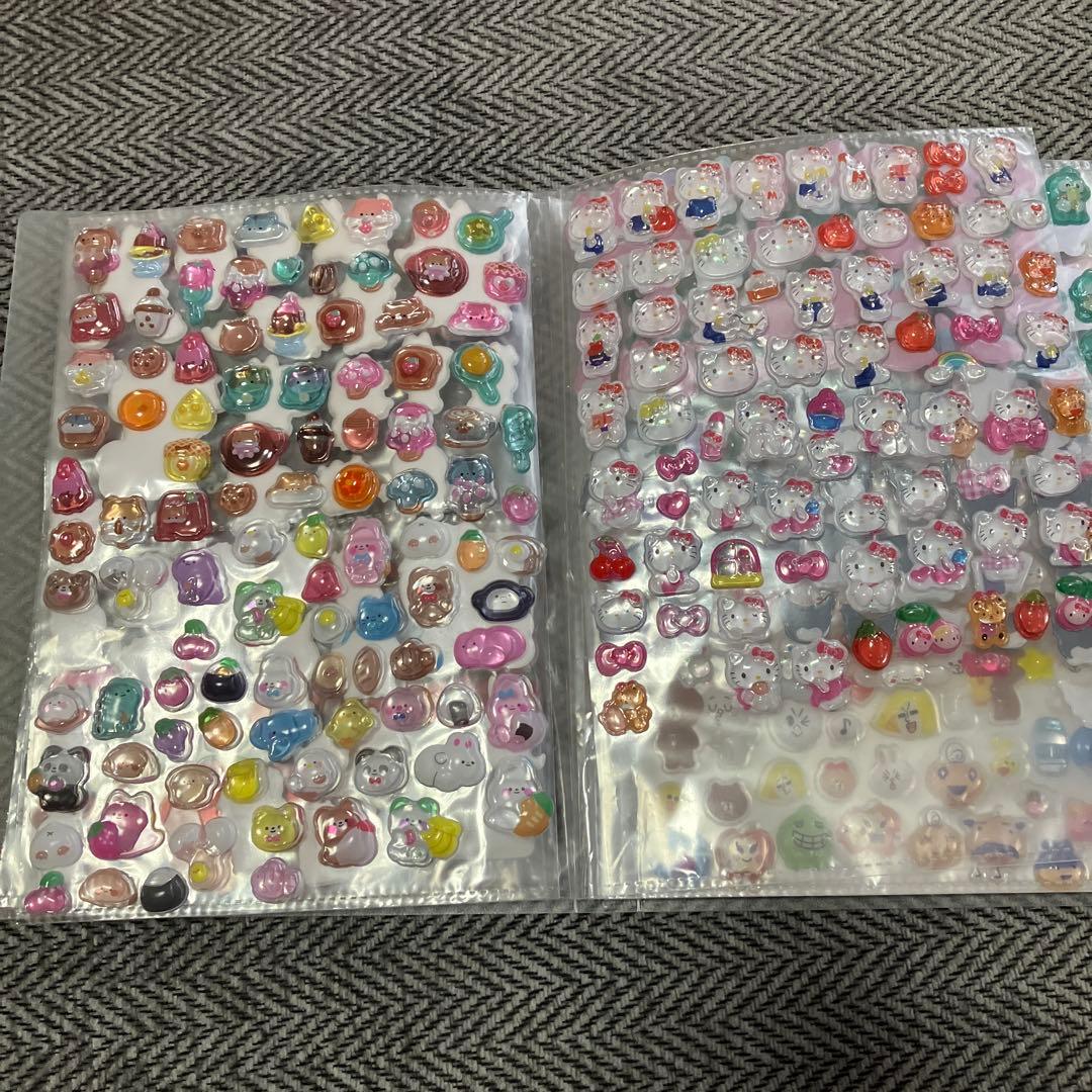 シール帳完成版 キャラクターシールetc.