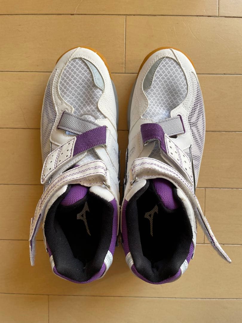 【 ミズノ】ウエーブアルテミス 4MID レディース　24.5cm
