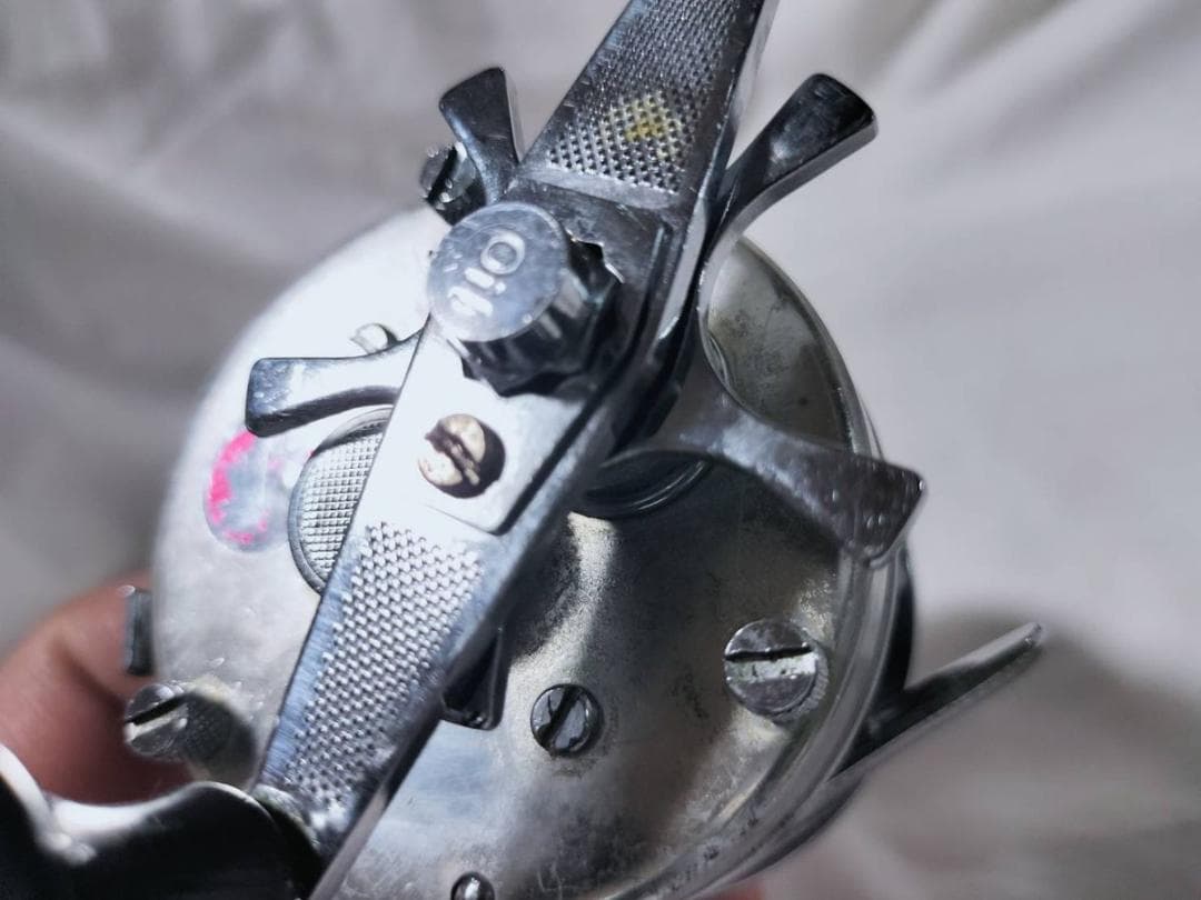 アブガルシア　アンバサダー4500C　ビンテージ　リール abu 　シルバー