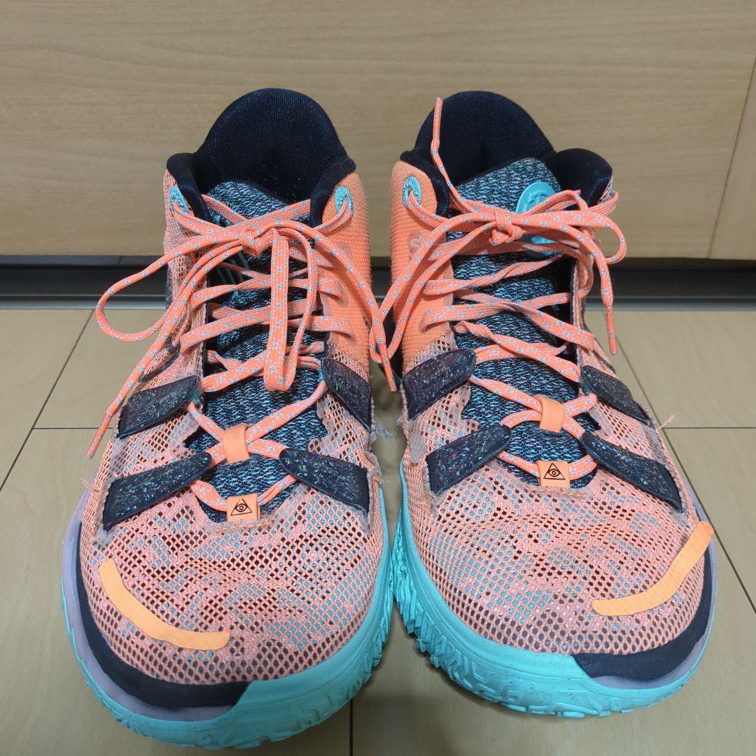 NIKE カイリー7 27cm