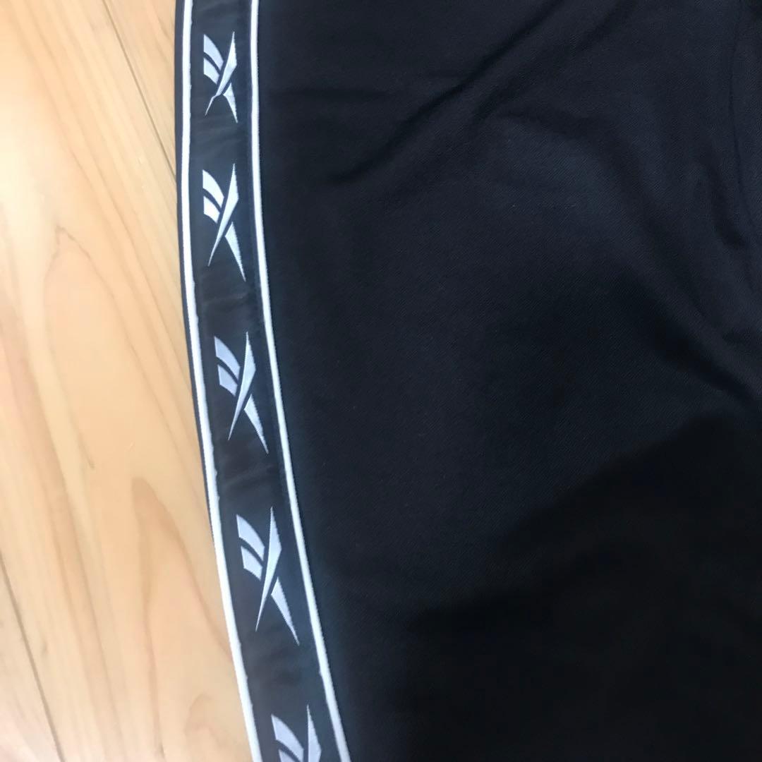 新品Lリーボックジャージクラッシックス　ベクターテープパンツ