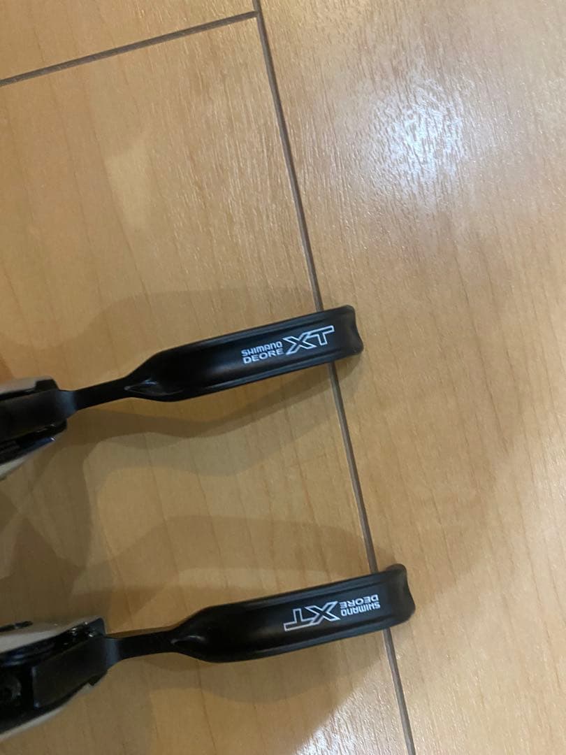 Shimano Deore XT ブレーキレバー　左右
