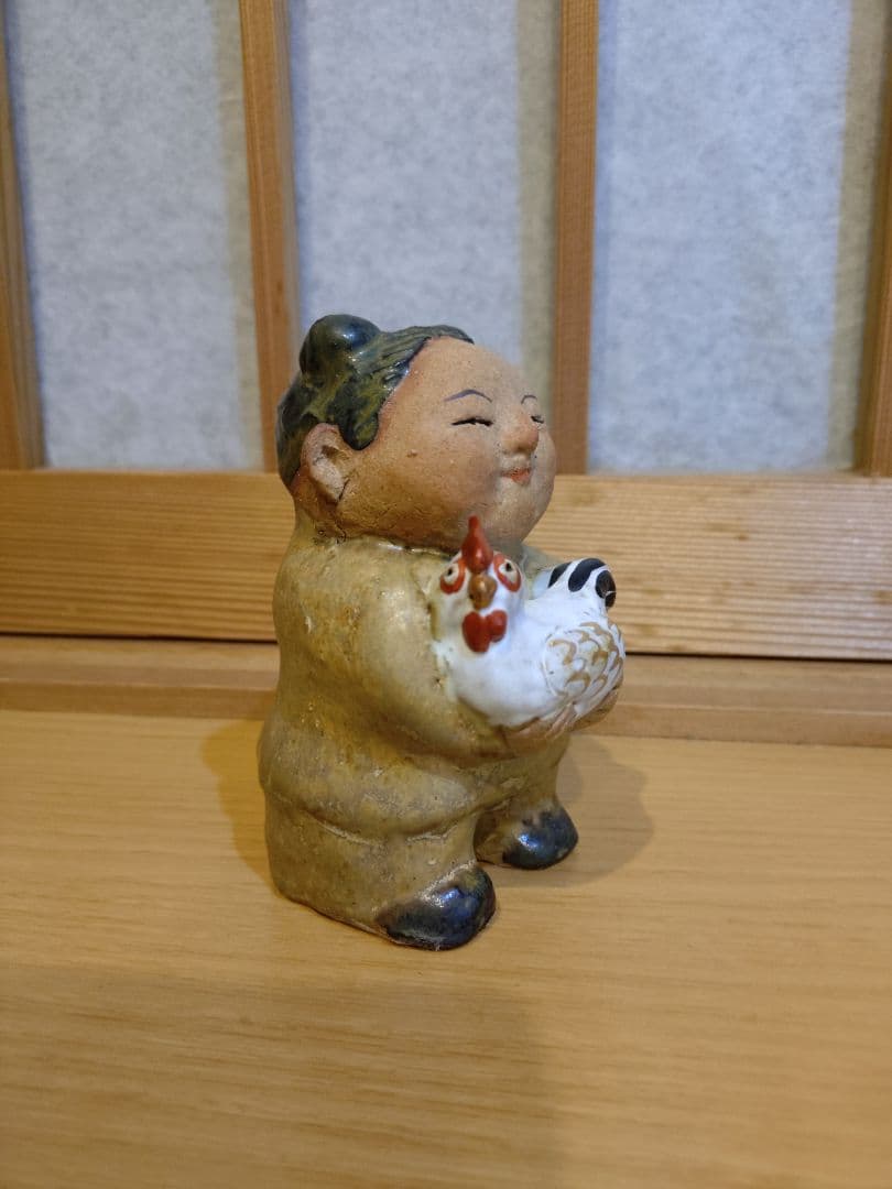 ささきようこ 干支人形 酉年 とり 陶器 子供 鶏 抱える土焼き