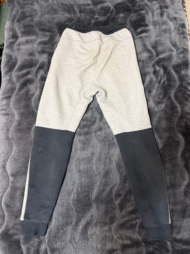 NIKEテックフリース　xsサイズ