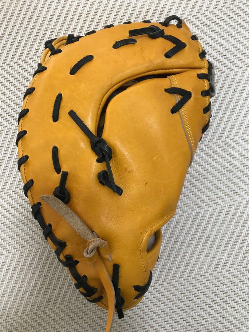 中古品　ミズノプロ　軟式　ファーストミット　右投げ用