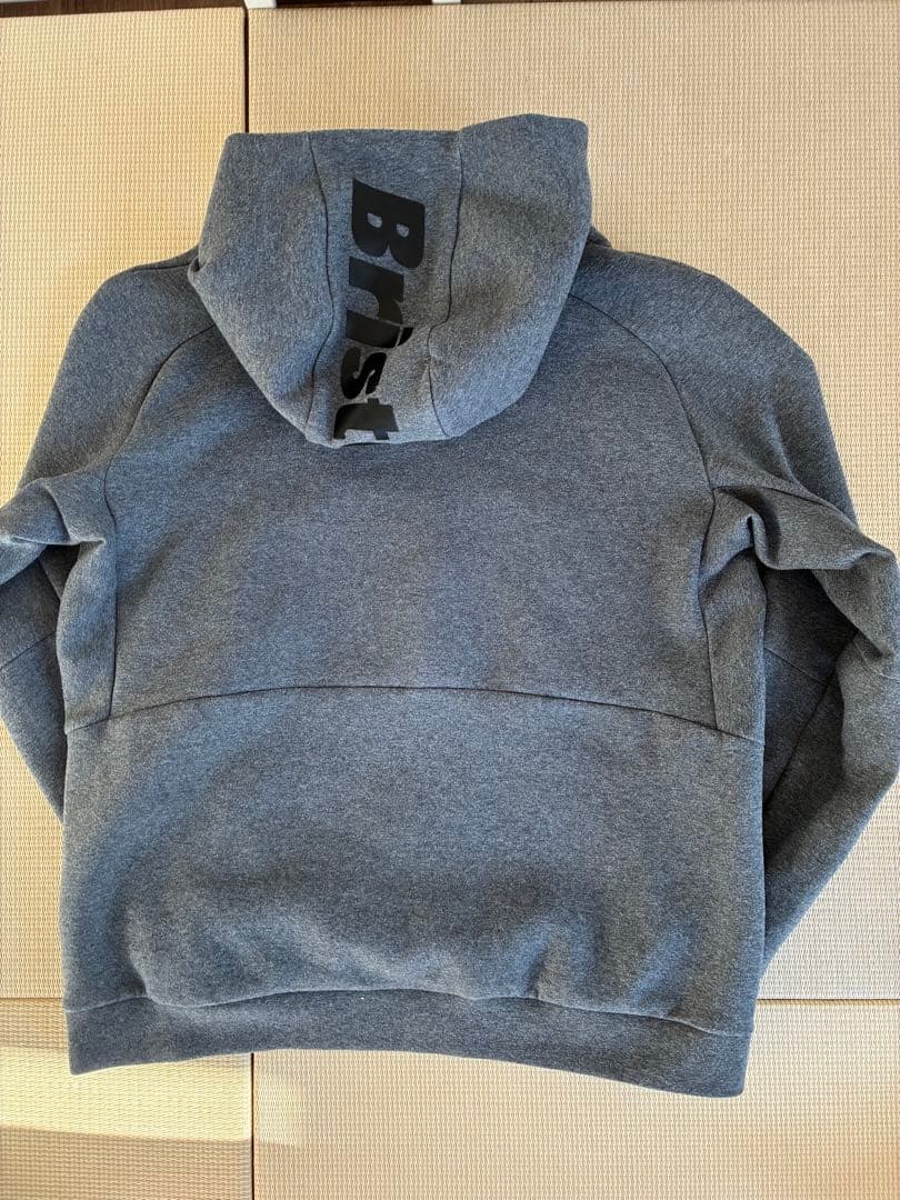 2*様 ブリストル　TECH SWEAT TRAINING HOODIE