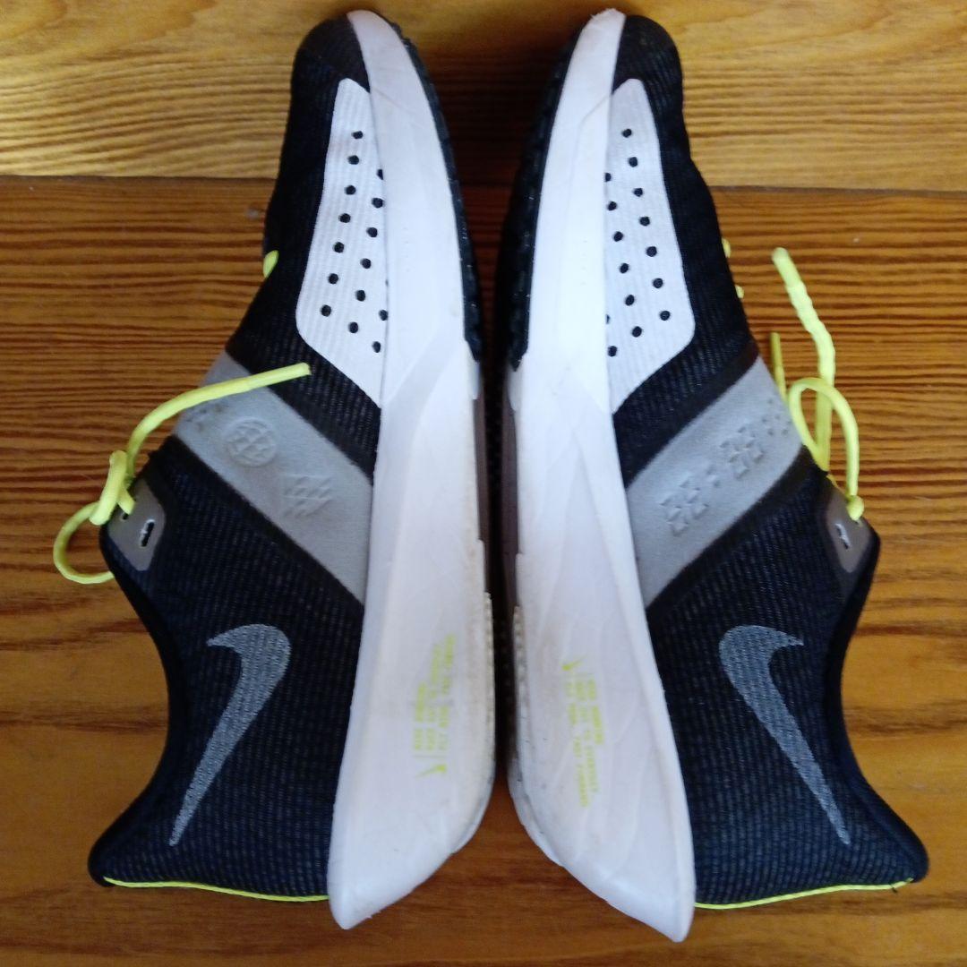 Nike ランニングシューズ ブラック/ホワイト/イエロー