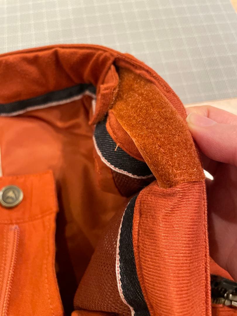 お値下げしました！美品　BURTON スノーボードパンツ　レディース　サイズS