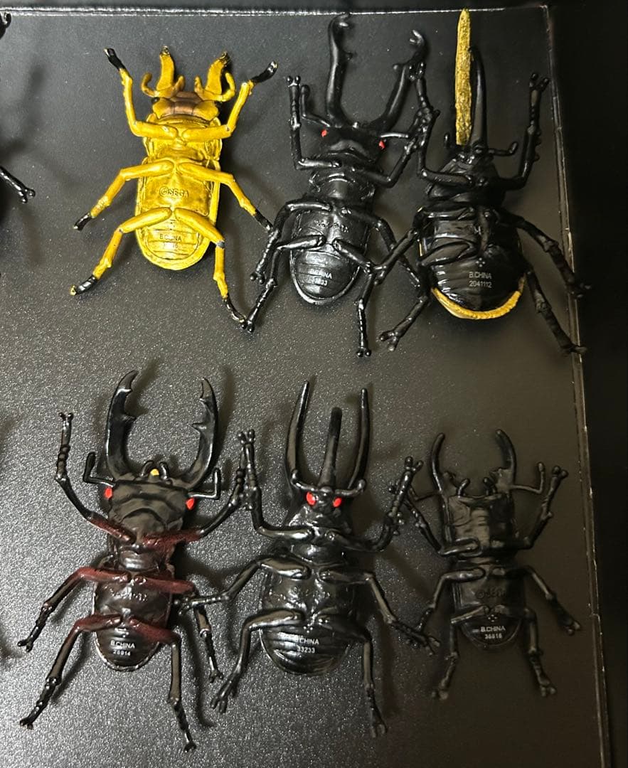 BANDAIムシキング新甲虫図鑑昆虫フィギュア14体セット