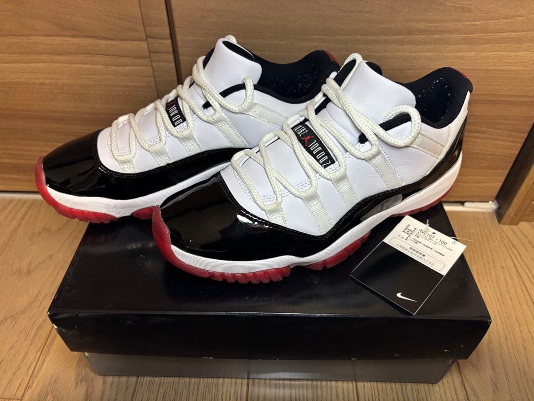 シューズ(男性用) Air Jordan 11 Low gym red