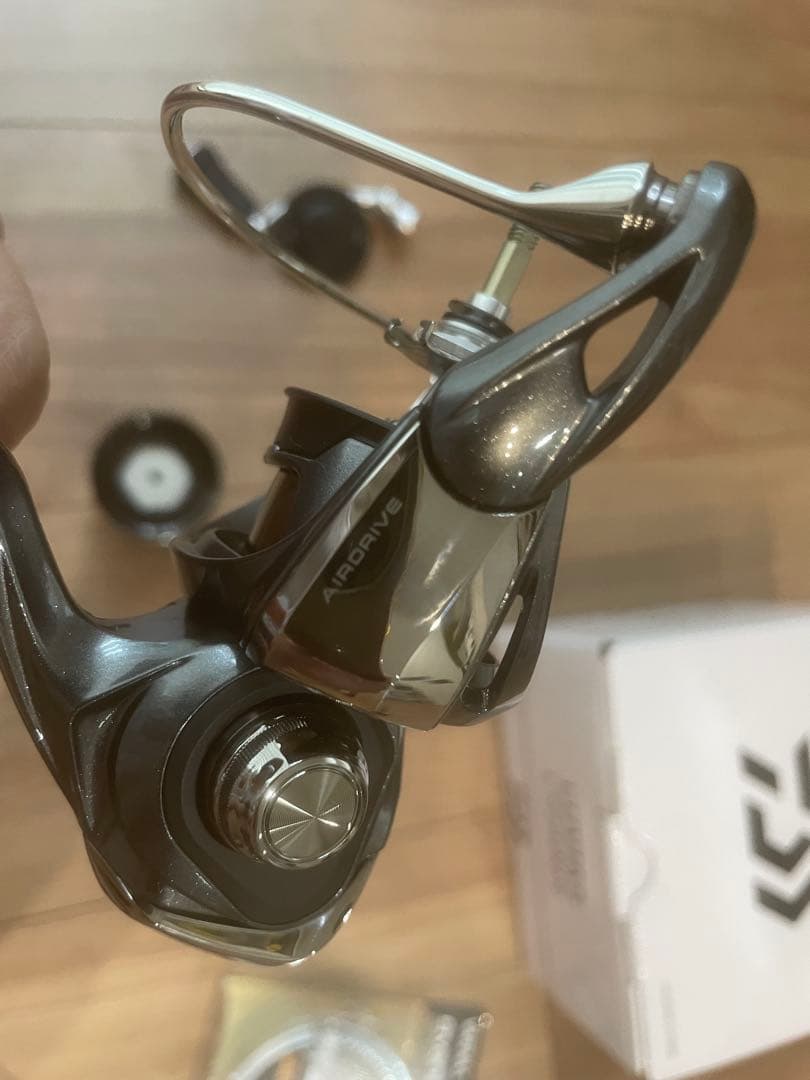 ダイワ Luviasルビアス LT2500S 購入から1ヵ月経ってません。