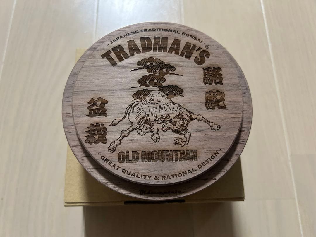 定価以下oldmountain TRADMANS オカマドン