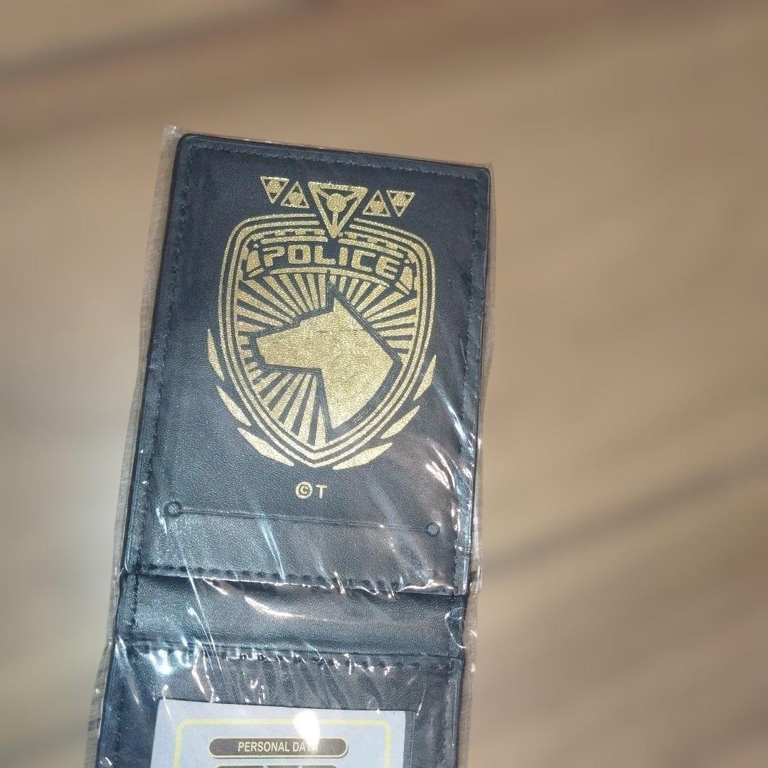 ①希少　新品　未開封　デカレンジャー ドギー・クルーガー パスケース