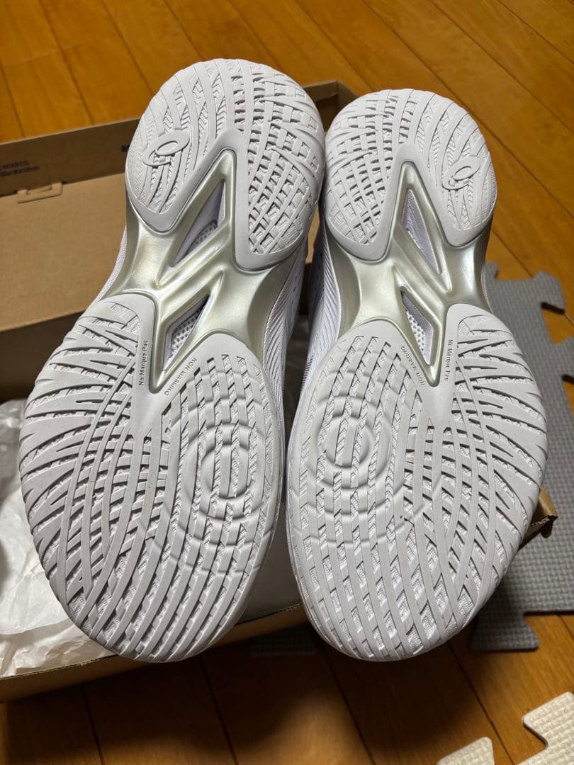 asics バスケシューズGELHOOP V16 エクストラワイド25.5cm