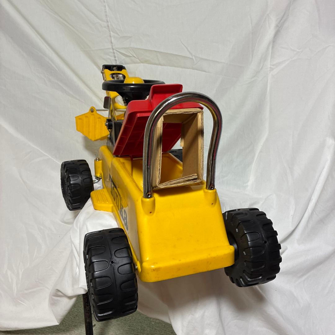Tonka 6402 手動ショベルカー　乗用オモチャ