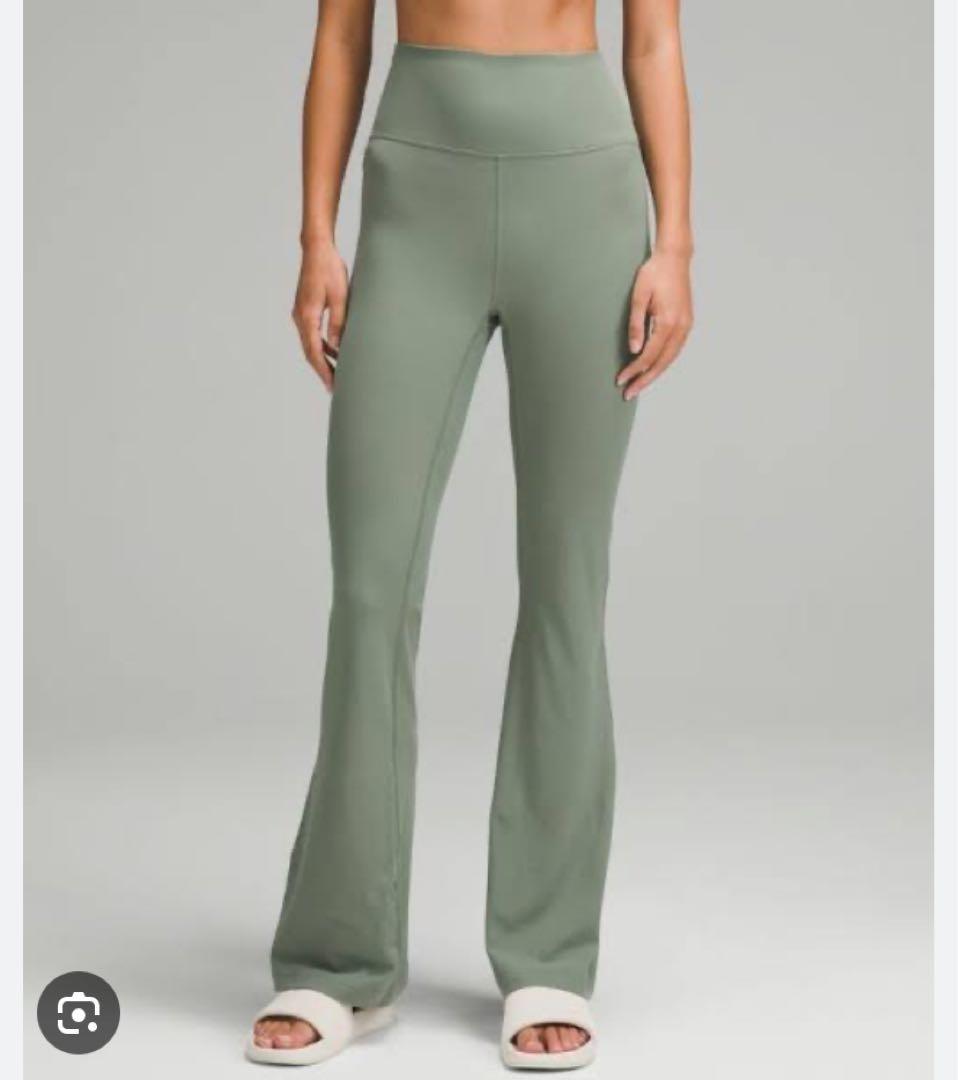 【lululemon】新品スーパーハイライズ フレアパンツ Nulu レギュラー