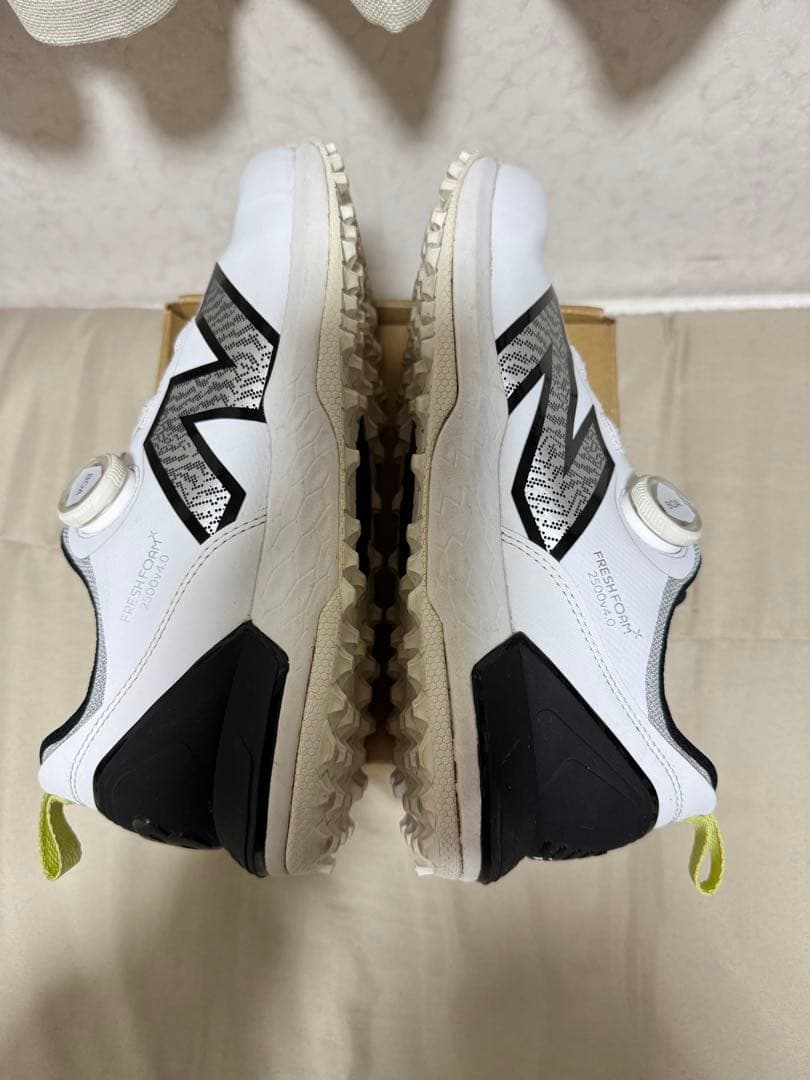 【美品】ニューバランス ゴルフ Fresh Foam X 2500 v4 BOA