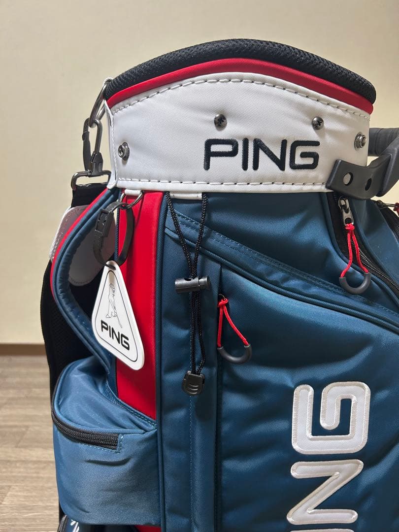 PING キャディバッグ キャスター付　トリコロールカラー　未使用品