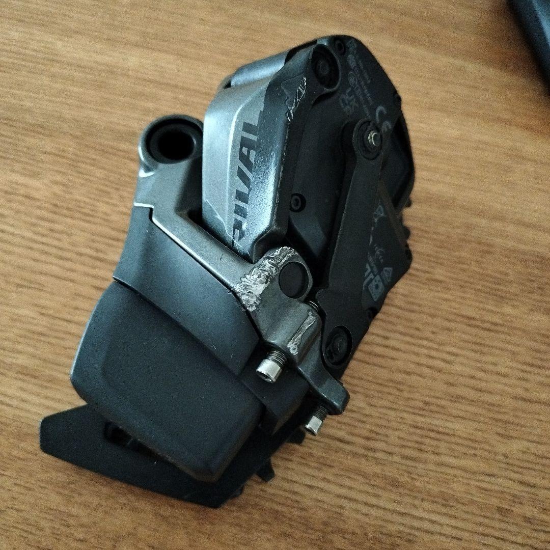SRAM　RIVAL　e-tapAXS12速　FRディレーラーセット