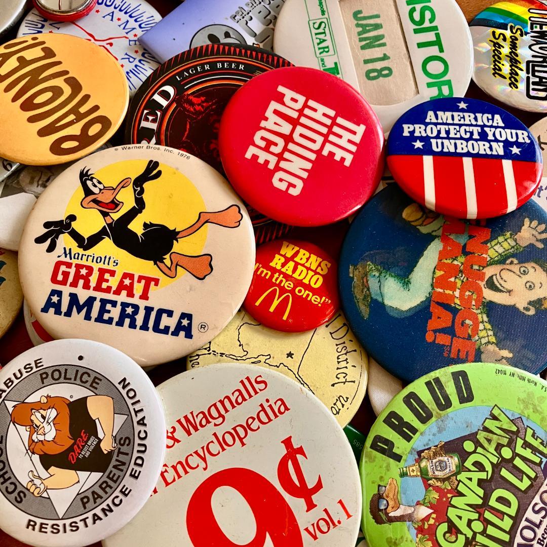断*離様 アメリカの缶バッジ200個over★まとめ売り／vintage／ノベル