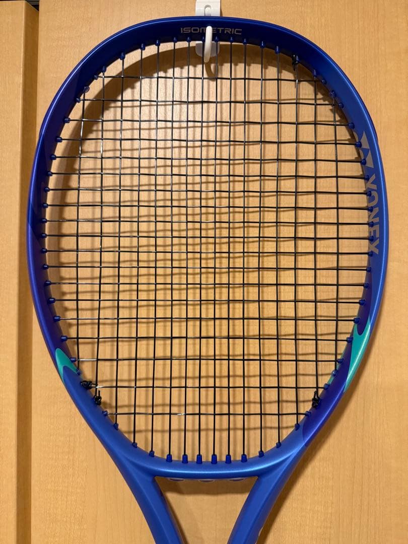 【美品】EZONE100 G2 2025モデル イーゾーン　100 YONEX