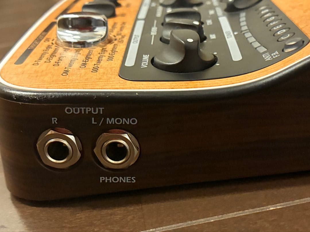 ZOOM AC-3 アコースティックエフェクター