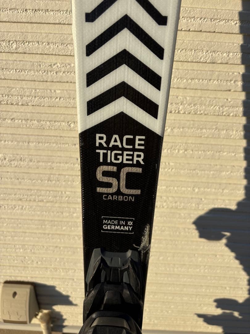 【23-24モデル】フォルクル レースタイガー SC カーボン 160cm