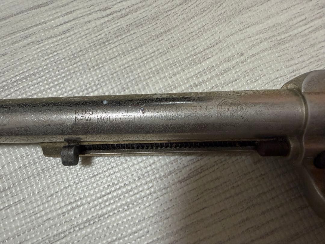 SMGマグナム　モデルガン 観賞用