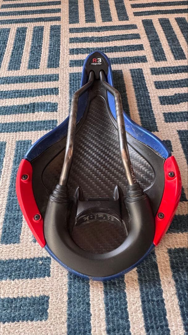 非売品 fi'zi:k ALIANTE R3 kiumレール140mm