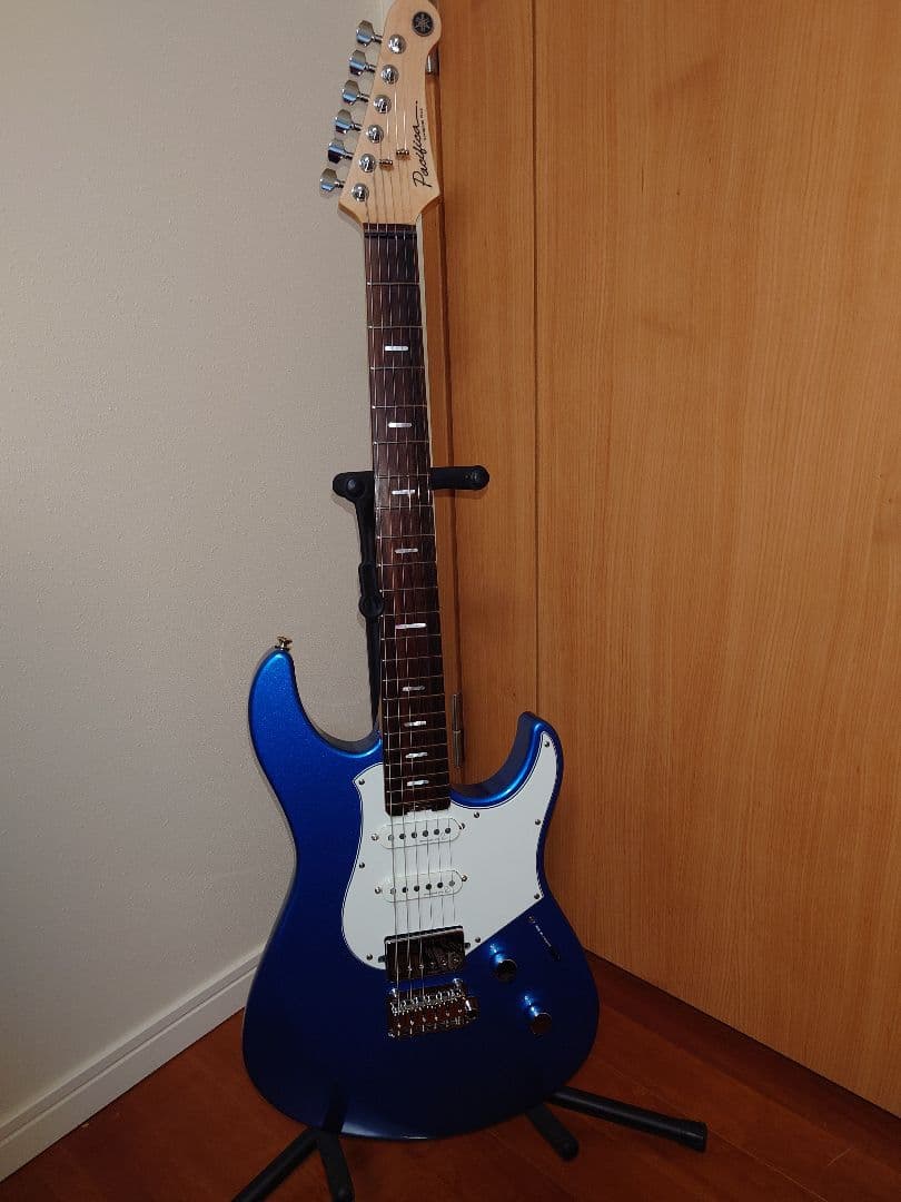 ギター YAMAHA Pacifica Standard Plus (PACS+12)